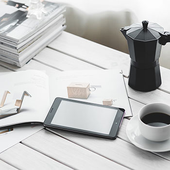 荷兰游泳队取得自由泳接力金牌，无往不利